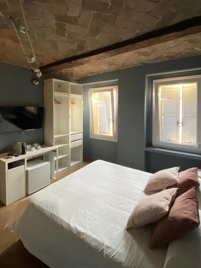 Guest house Empire -